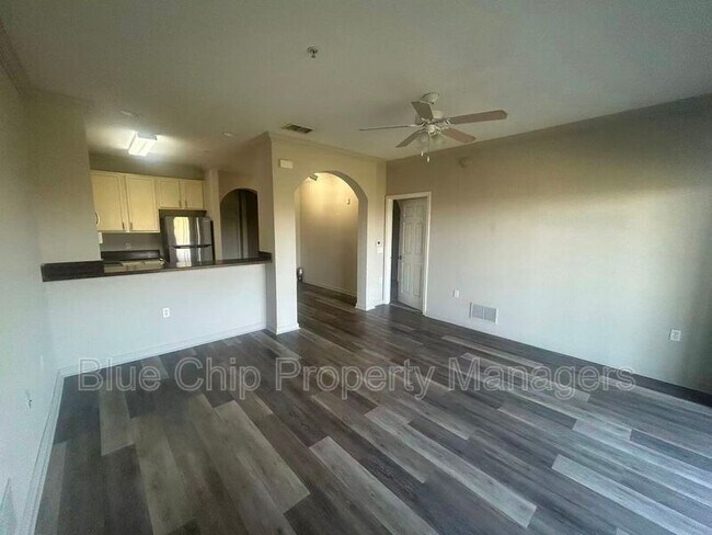 Building Photo - 14200 Avalon Rd