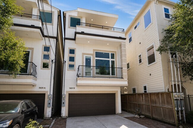 Building Photo - 5631 Kiam St