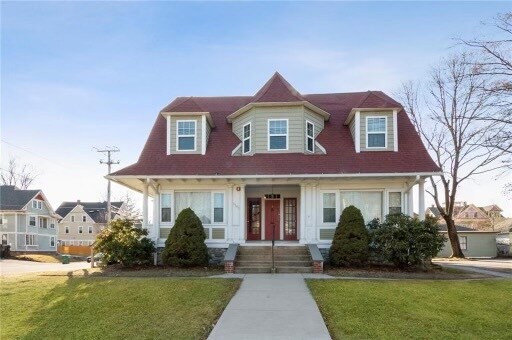 Building Photo - 1283 Narragansett Blvd