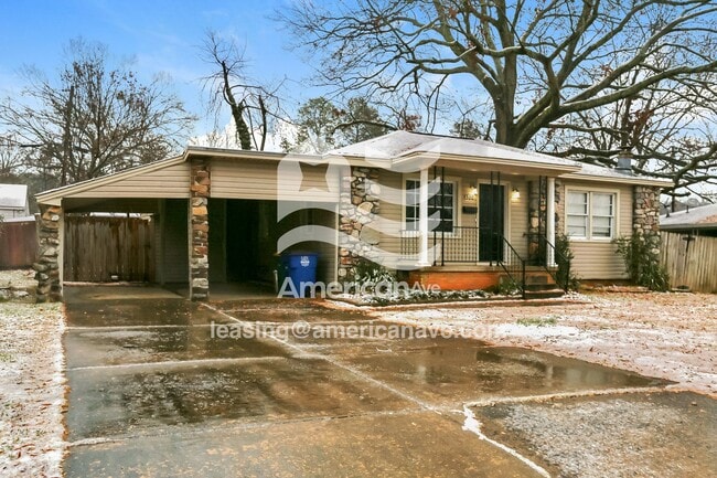 Building Photo - 4300 Willow St