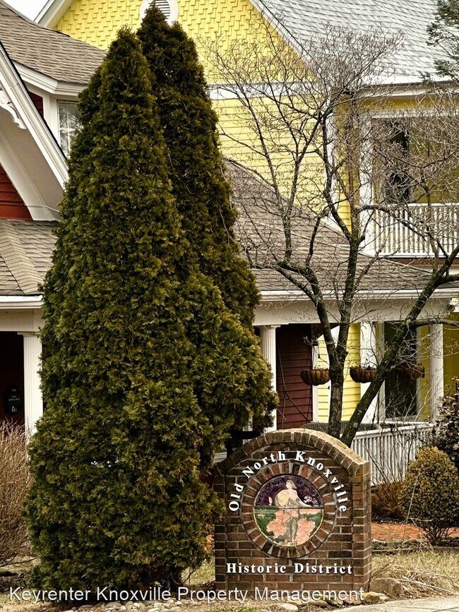 Foto del edificio - 3 br, 2 bath House - 1910 Luttrell Street