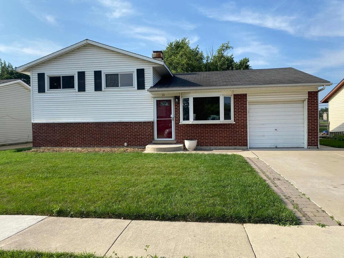 Foto principal - 10 E Schubert Ave