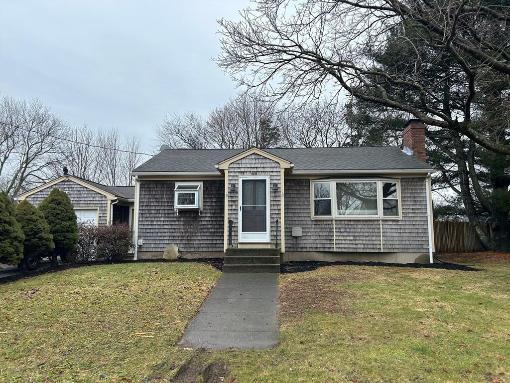 48 Founders Ave, Portsmouth, RI 02871 House Rental in Portsmouth, RI