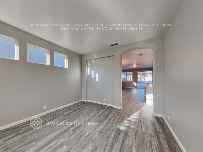 Foto del edificio - 5535 Ridgepoint Dr