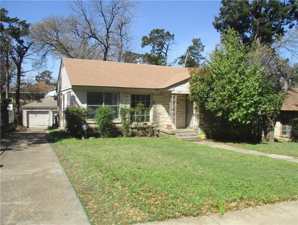 1311 Arizona Ave, Dallas, TX 75216 House Rental in Dallas, TX