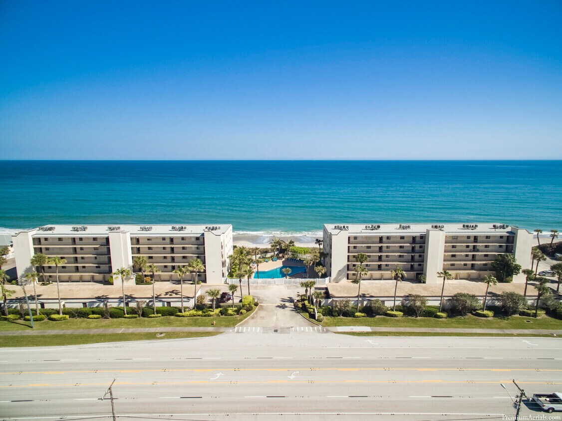 Primary Photo - 1465 Florida A1A