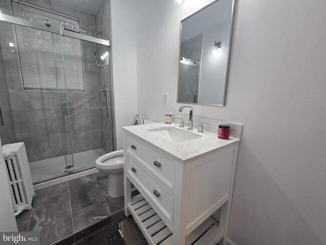 Foto del edificio - 5455 Ridge Ave