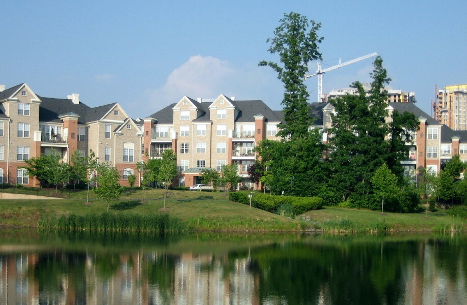 12161 Abington Hall Pl, Reston, VA 20190 Condo for Rent in Reston, VA