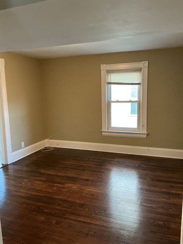 Photo - 2889 Markbreit Ave Apartment