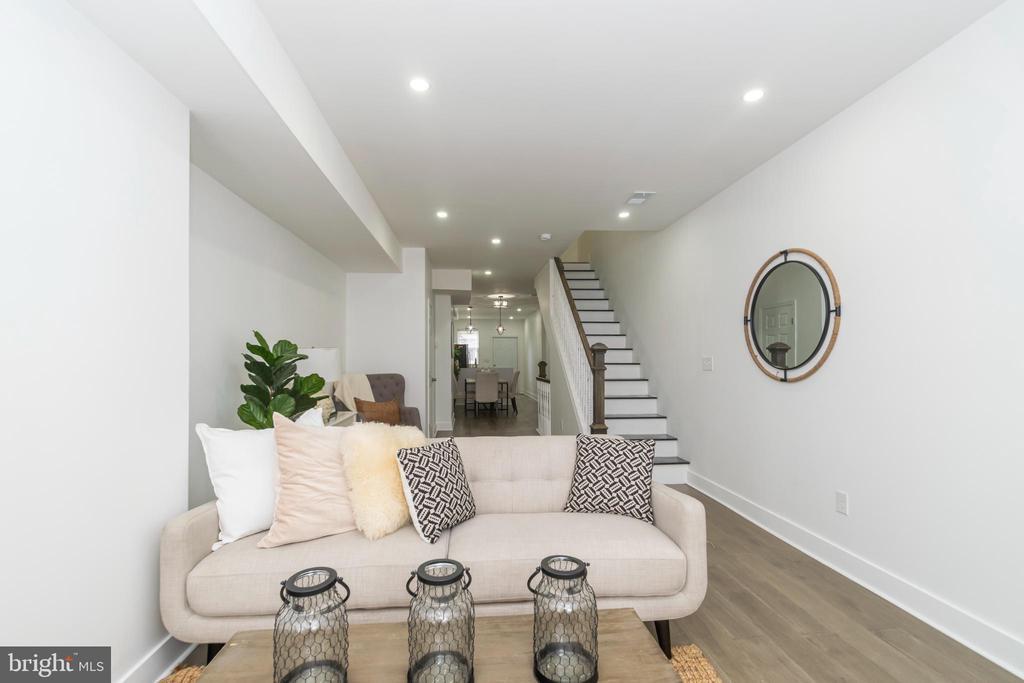 Foto principal - 1528 Holbrook St