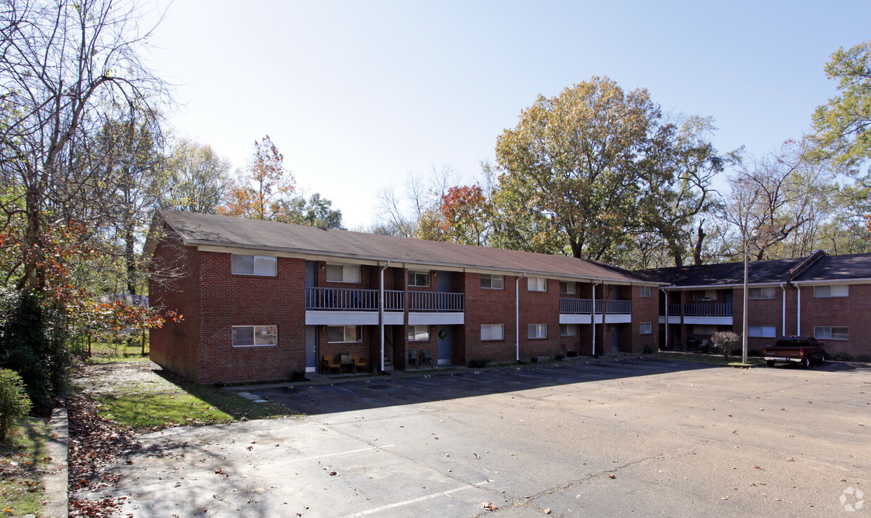 Primary Photo - Southwick Apartments