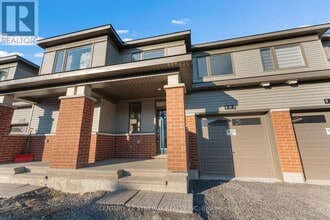 Building Photo - 305 Cornflower Row