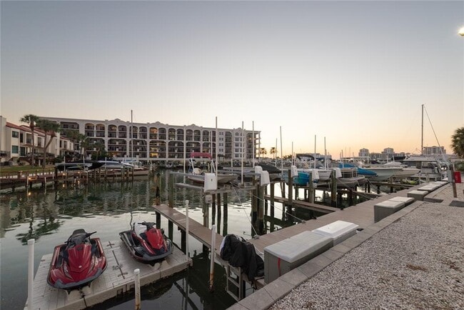 Foto del edificio - 255 Dolphin Point