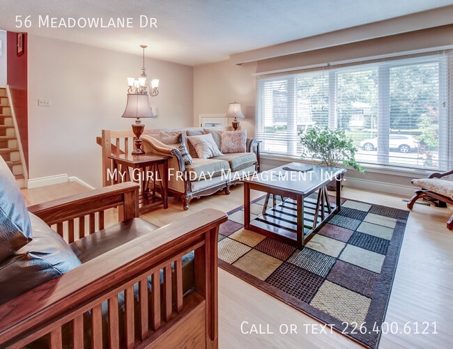 Photo du bâtiment - 56 Meadowlane Dr