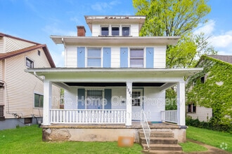 Building Photo - 1242 Wilson Dr