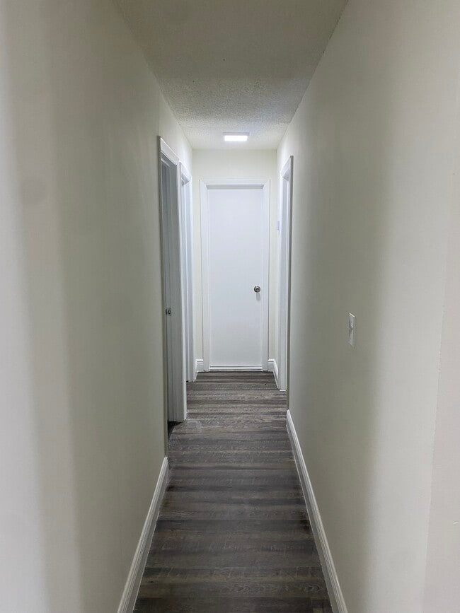 Foto del edificio - 1385 SW 135th Pl