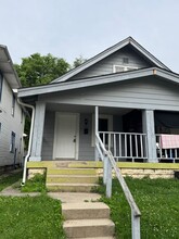 Building Photo - 1022 S Churchman Ave