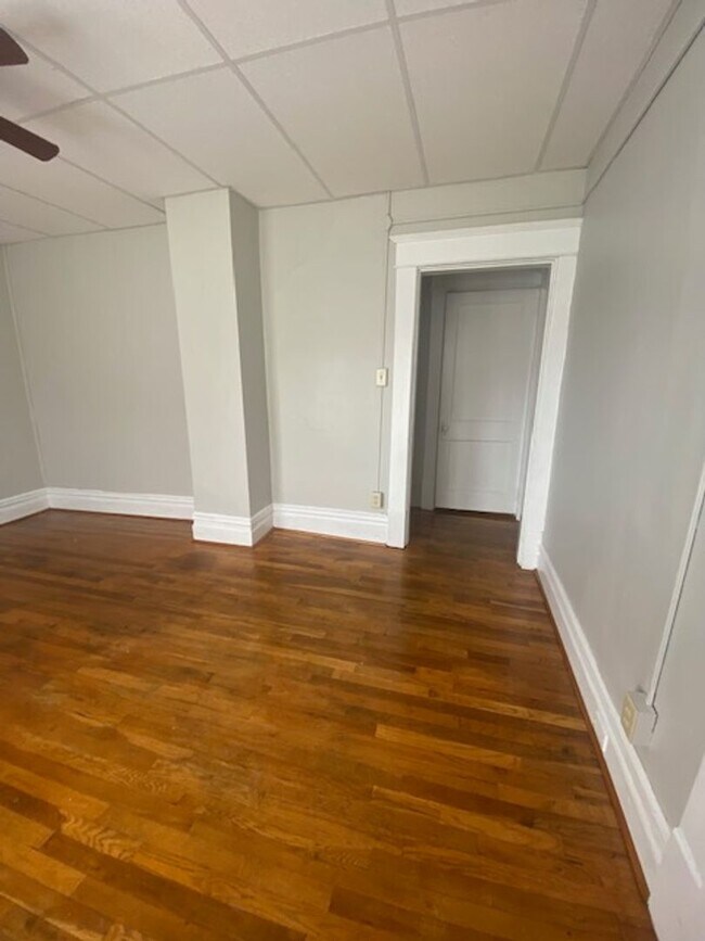 Foto del edificio - 1 bedroom North Shore home available NOW!