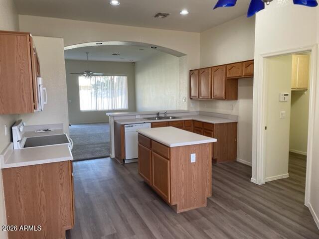 Building Photo - 3850 E Heather Ct