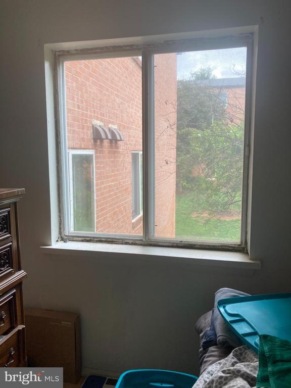 Foto del edificio - 7495 Prince Charles Ct