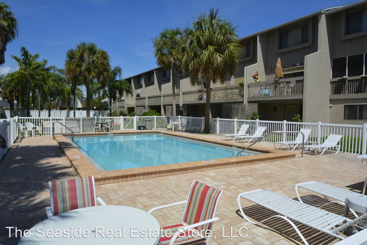 Building Photo - 2 br, 2.5 bath House - 1917 Gulf Boulevard