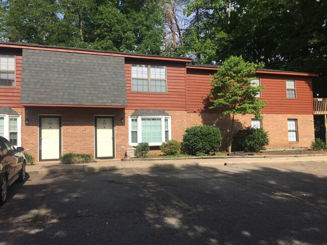 Building Photo - 2309 Kings Mountain Rd