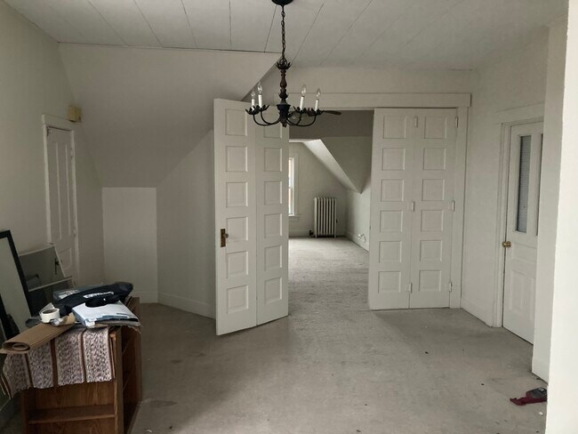 Foto del edificio - 849 3rd Ave SE