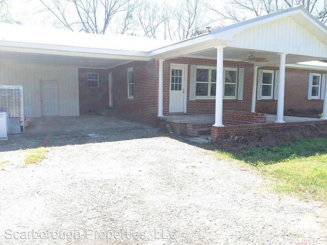 Primary Photo - 4 br, 2 bath House - 1130 soperton hwy