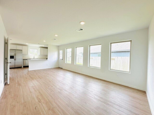 Foto del edificio - 2711 Pheasant Hl Ct