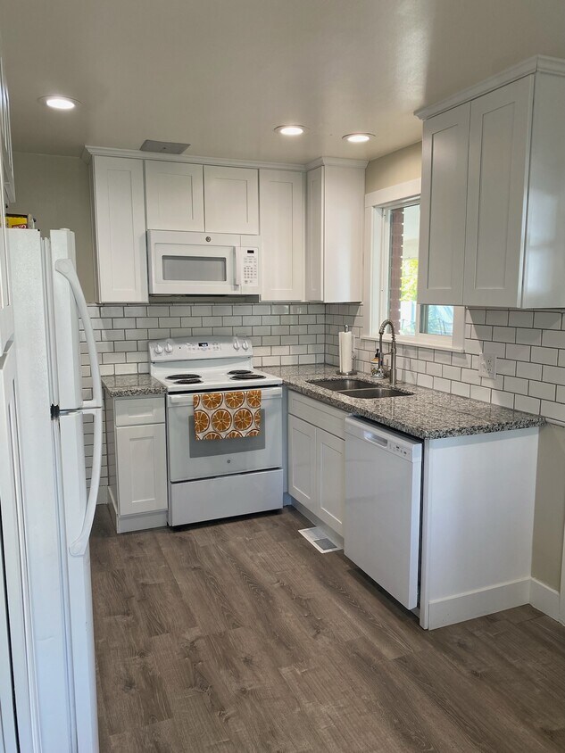 Foto principal - 4347 Orchard Ave