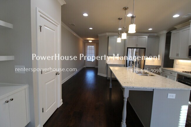 Building Photo - 3900 Glenview Club Ln