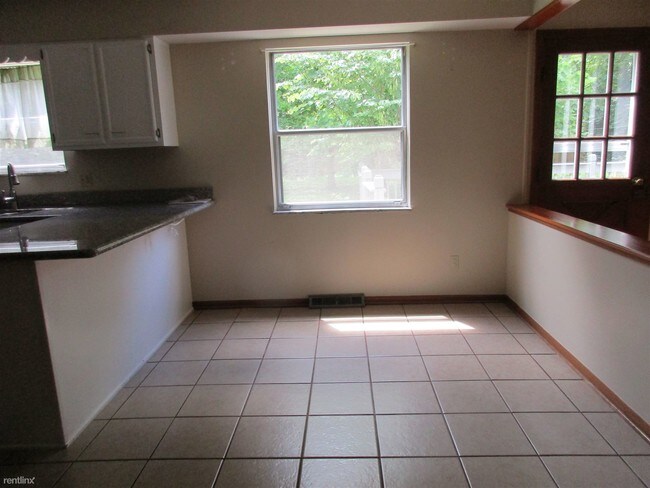 Foto del edificio - 6063 Sedgwick Rd