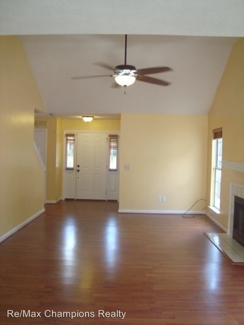 Building Photo - 3 br, 2.5 bath House - 1500 Alta Vista Drive