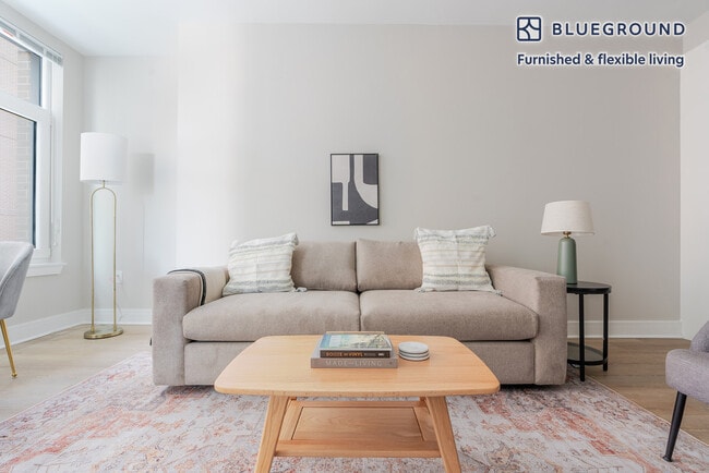 Foto del edificio - 4924 St Elmo Ave