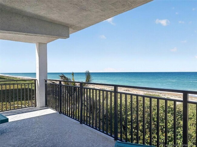 Building Photo - 10102 S Ocean Dr