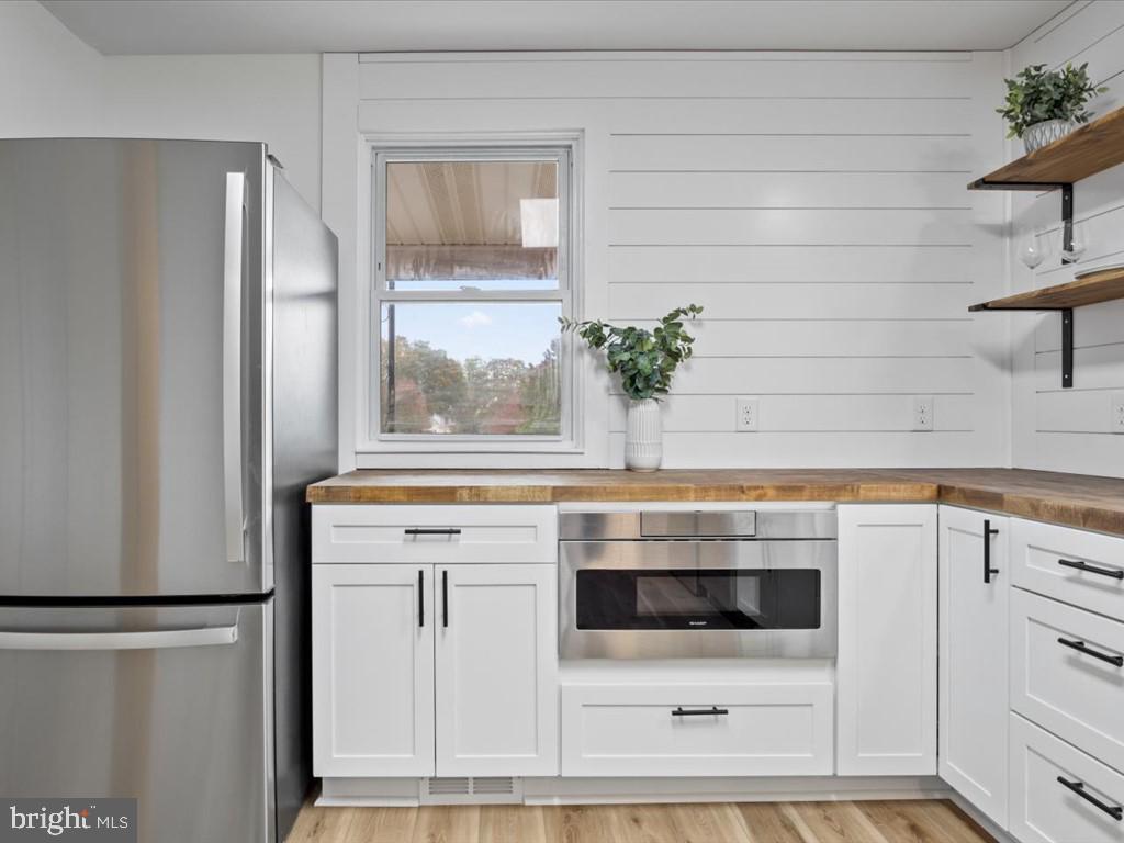 Foto principal - 1310 Delaware Ln