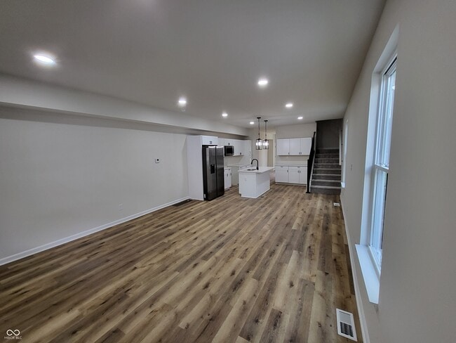 Building Photo - 2828 N Park Ave