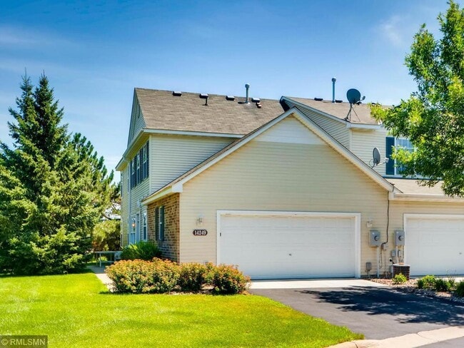 Building Photo - 14249 Banyan Ln