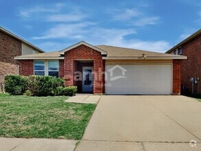 Building Photo - 9029 Quarter Horse Ln