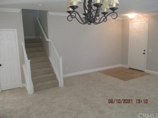 Building Photo - 32059 Meadow Wood Ln