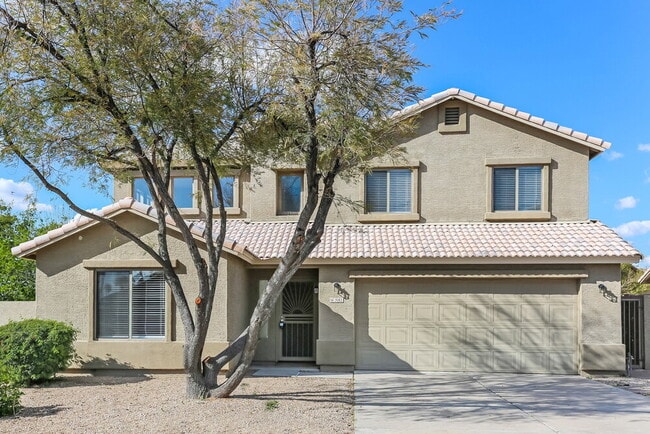 Building Photo - 5182 W Vista Ave