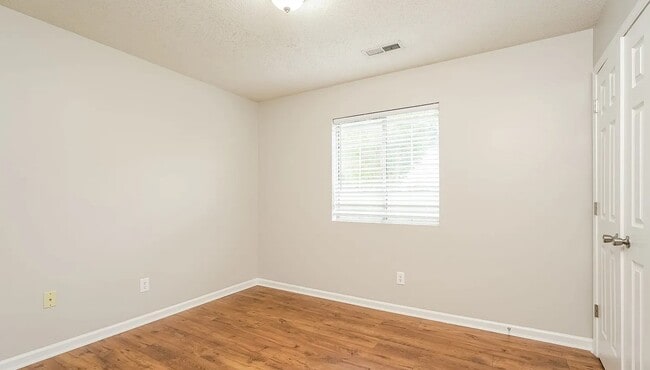 Building Photo - 3516 Chelsea Village Ln