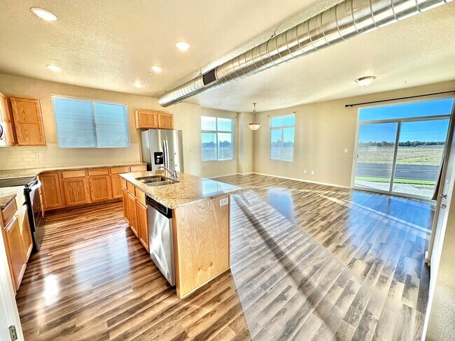 Building Photo - 2960 Kincaid Drive #105