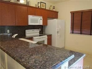 Building Photo - 3 br, 2.5 bath  - Melrose Point