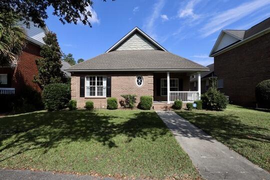 Foto del edificio - 3192 Mayflower Ln