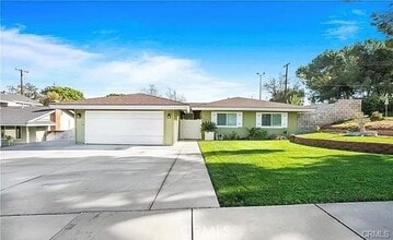 Building Photo - 2001 Rancho Dr