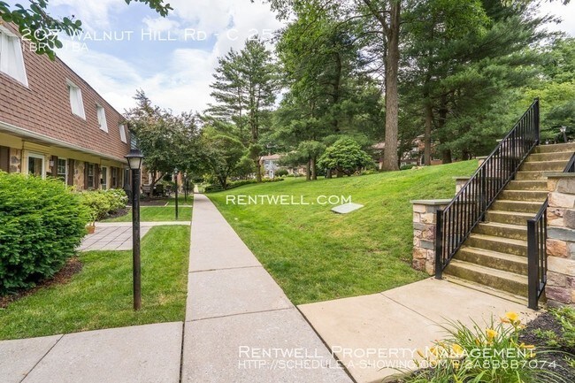 Building Photo - 207 Walnut Hill Rd