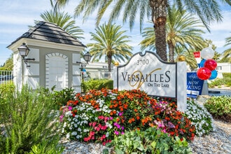 Building Photo - Versailles on the Lake Apartments