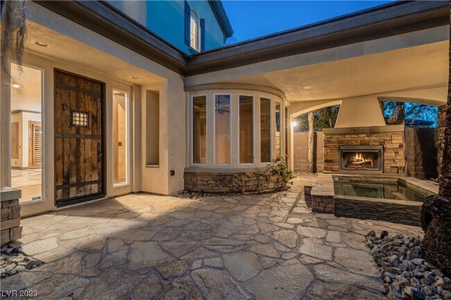 Foto del edificio - 1423 Foothills Village Dr