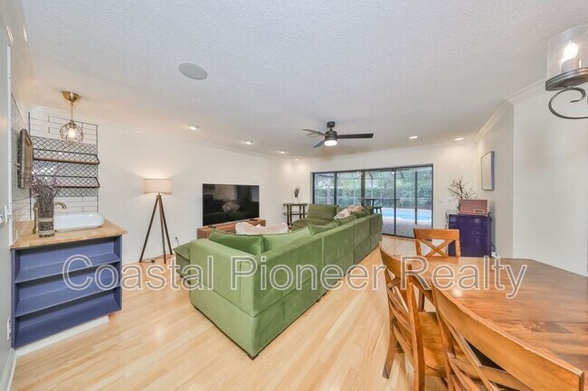 Foto del edificio - 817 Bannockburn Ave